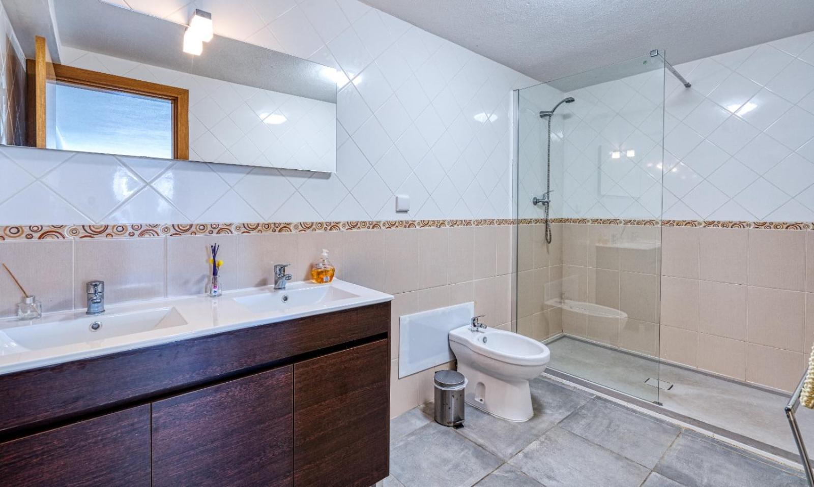 Full Private 300Sqm Villa Jacuzzi Heated Pool Ideal & Quiet Location Albufeira Kültér fotó
