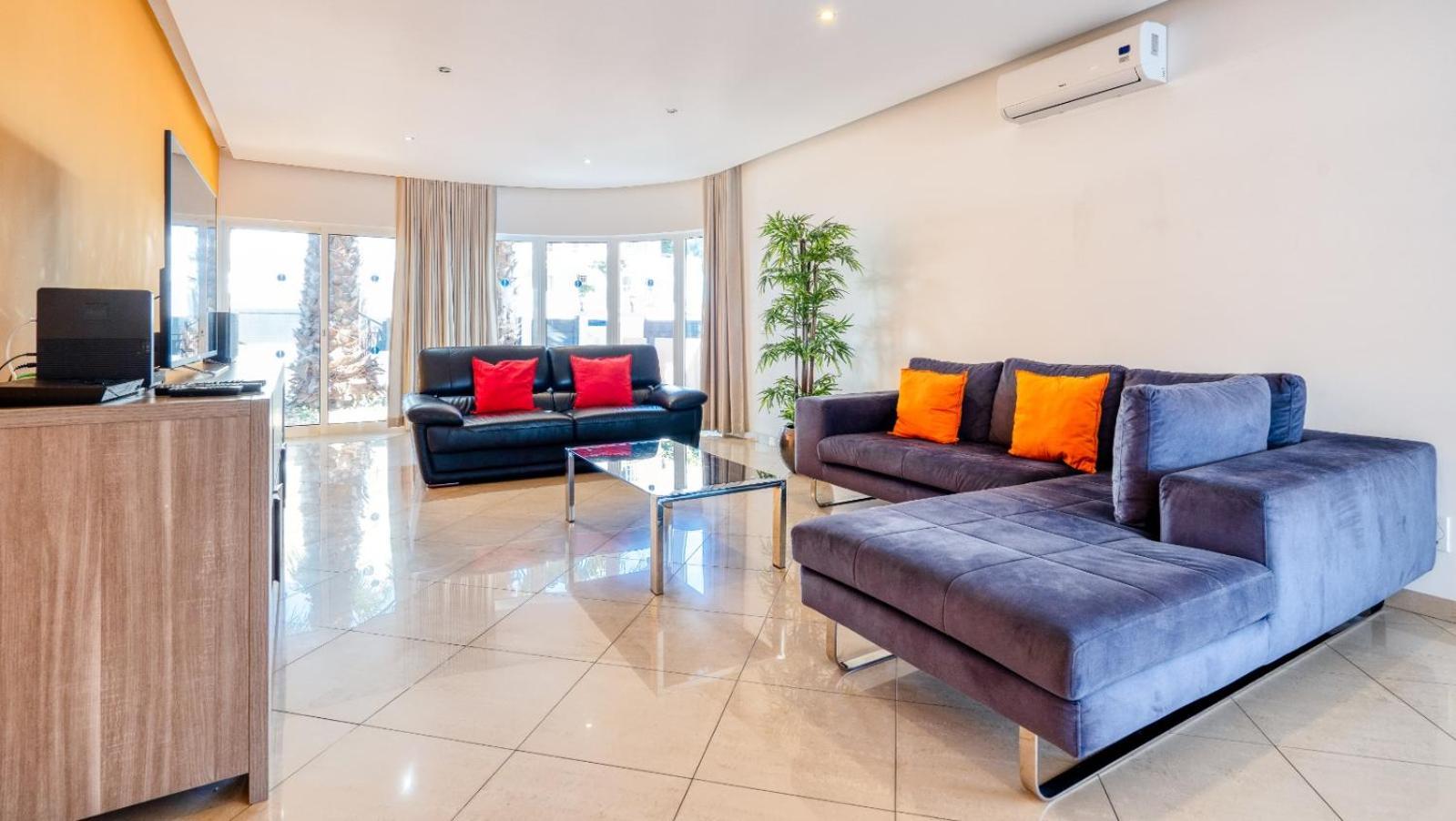Full Private 300Sqm Villa Jacuzzi Heated Pool Ideal & Quiet Location Albufeira Kültér fotó